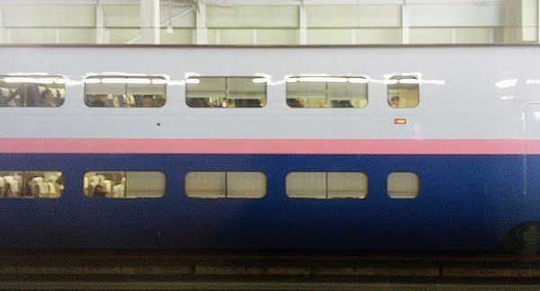 E4系車両